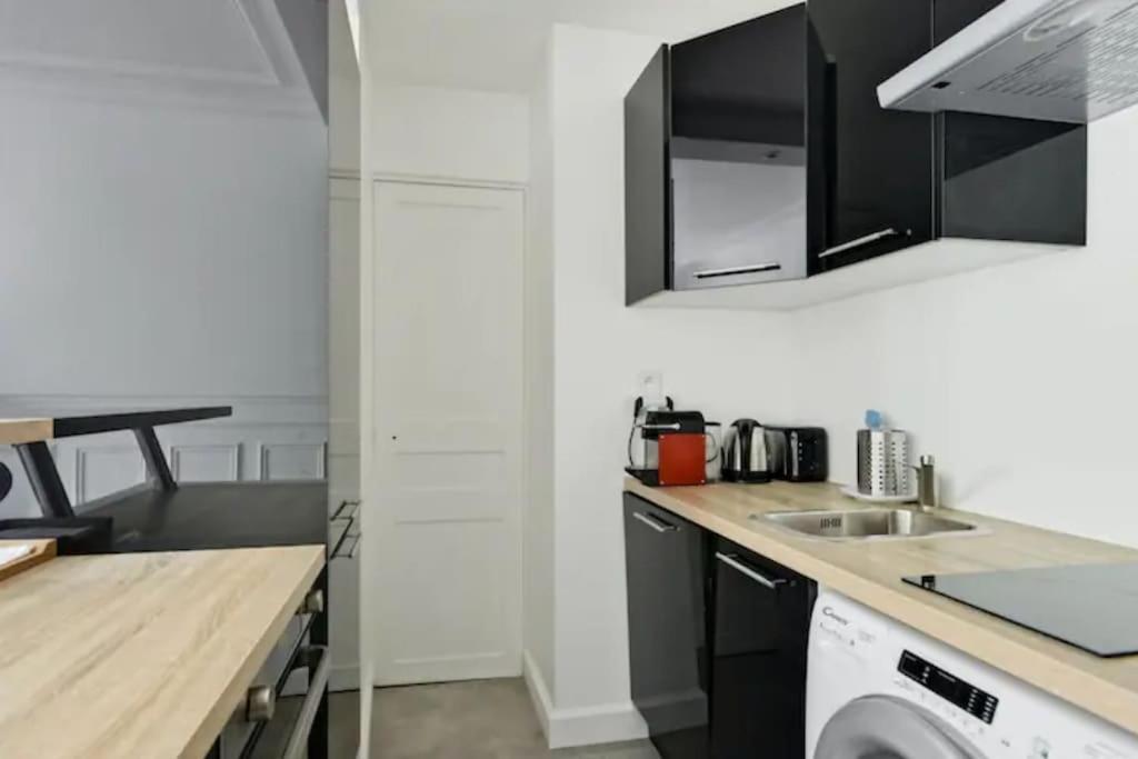 Charmant Appartement Entier A Montmartre Pour 4 Париж Экстерьер фото