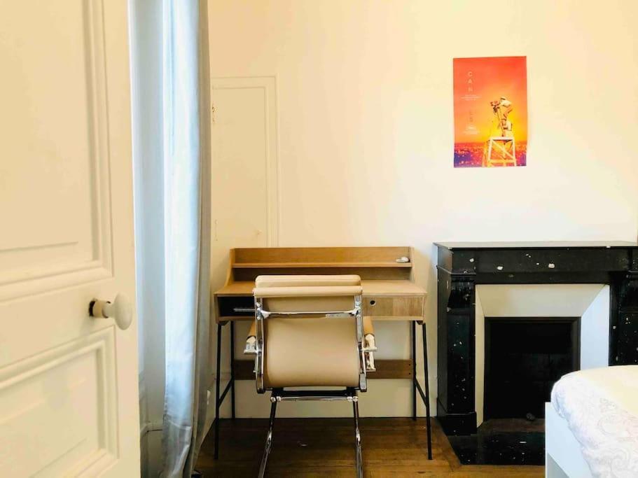 Charmant Appartement Entier A Montmartre Pour 4 Париж Экстерьер фото